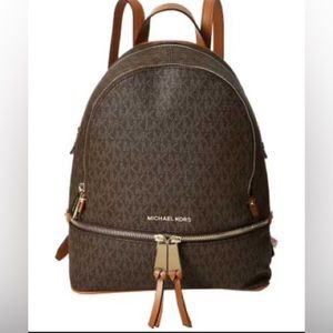 Cute Michael Kors backpack!